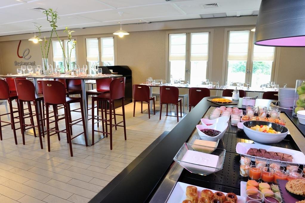 Campanile Saintes Hotell Eksteriør bilde